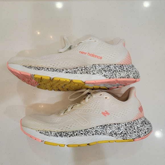 The New Balance Fresh Foam X 880v13 - Picture 5 of 11